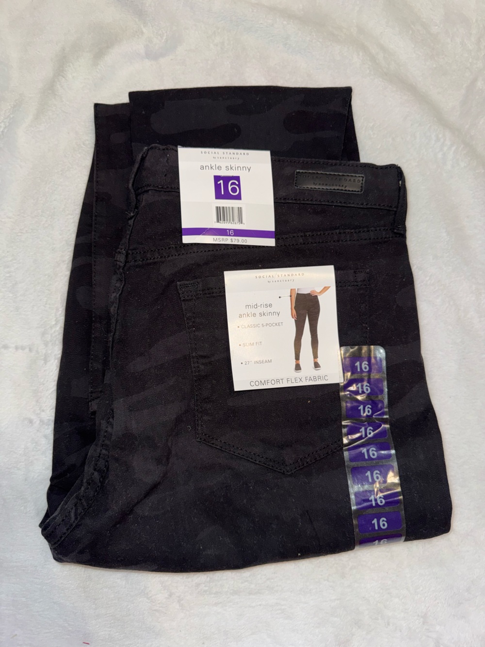 Social Standards Black Ankle Skinny Jeans - Size 16